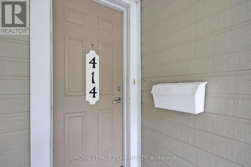 16 - 414 Hillsboro Private N, Ottawa, ON -  With Exterior