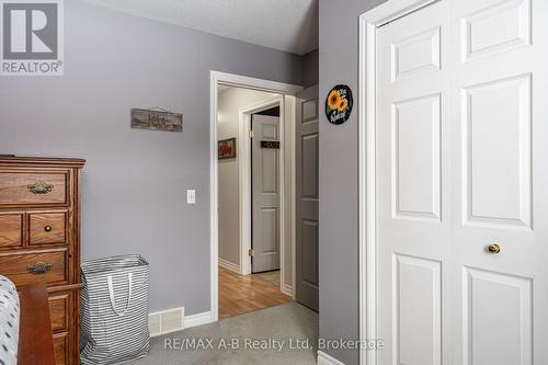 56 Trailside Court, St. Marys, ON - Indoor