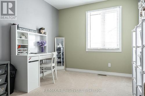 56 Trailside Court, St. Marys, ON - Indoor