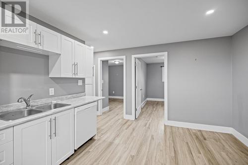 674 48Th Road, Mount Albion, PE - Indoor Photo Showing Kitchen With Double Sink