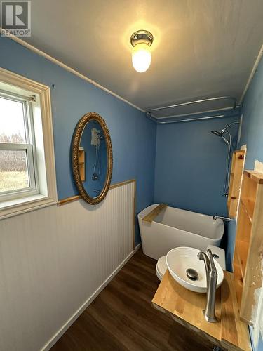 906 County Line Rte 325 Road, Hopefield, PE - Indoor Photo Showing Other Room