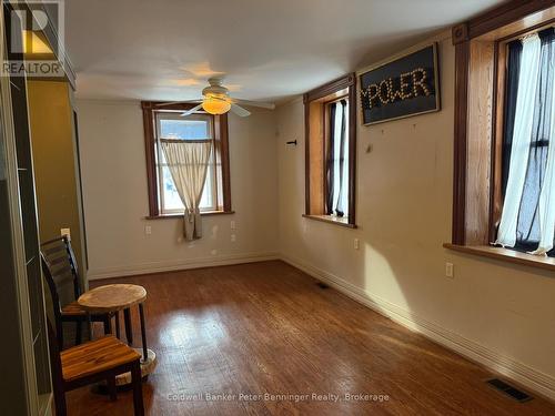 Formal dining - 378 11Th Street, Hanover, ON - Indoor Photo Showing Other Room