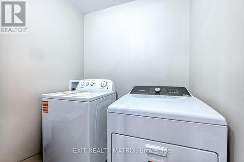 7510 Roger Stevens Drive, Montague, ON - Indoor Photo Showing Laundry Room