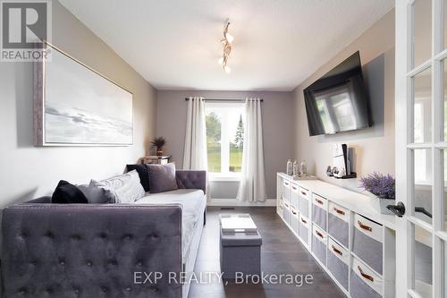 Main Floor Office - 8 Pardo Court, Scugog, ON - Indoor