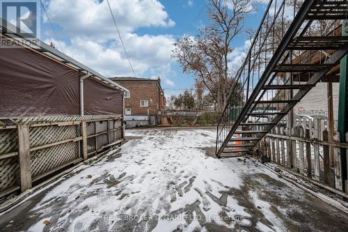 3212 Danforth Avenue, Toronto, ON 