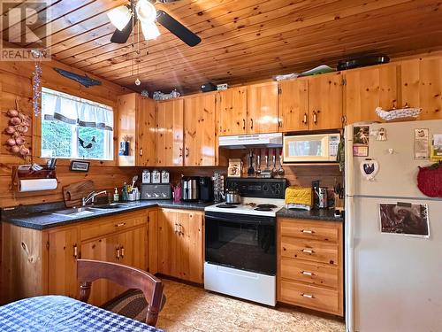 256 Dean Lake Road, Westfield, NS - Indoor Photo Showing Kitchen With Double Sink