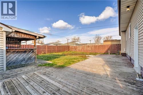 Backyard - 662 Harriet Street Unit# Upper, Welland, ON - Outdoor With Deck Patio Veranda