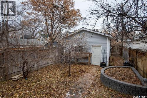 527 7Th Street E, Saskatoon, SK - Outdoor