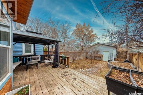 527 7Th Street E, Saskatoon, SK - Outdoor With Deck Patio Veranda