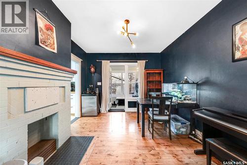 527 7Th Street E, Saskatoon, SK - Indoor With Fireplace
