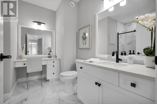 2662 Buroak Drive, London North (North S), ON - Indoor Photo Showing Bathroom