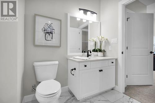 2662 Buroak Drive, London North (North S), ON - Indoor Photo Showing Bathroom