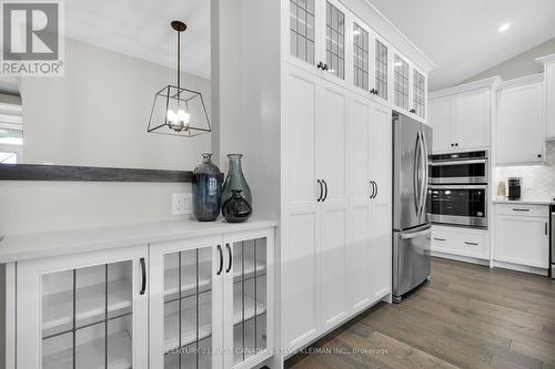 2662 Buroak Drive, London North (North S), ON - Indoor Photo Showing Kitchen