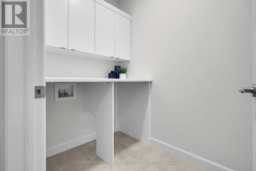 Main Floor laundry - 2668 Buroak Drive, London North (North S), ON - Indoor