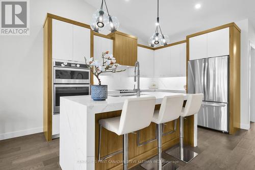 2668 Buroak Drive, London North (North S), ON - Indoor