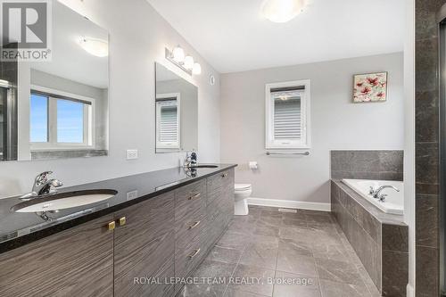 Primary Bath - 659 Parkview Terrace, Russell, ON - Indoor Photo Showing Bathroom