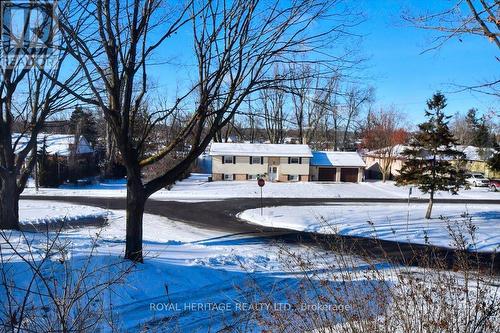 273 Maxwell Avenue W, Peterborough (Ashburnham Ward 4), ON - Outdoor