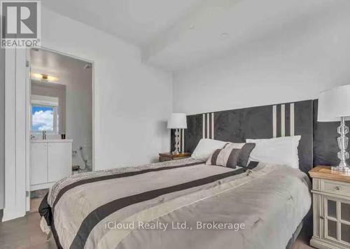 1917 - 2550 Simcoe Street N, Oshawa, ON - Indoor Photo Showing Bedroom