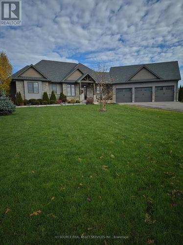 6 Macneil Court, Brantford, ON - Outdoor With Facade