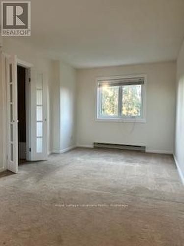 587 Oxbow Crescent, Collingwood, ON - Indoor Photo Showing Other Room