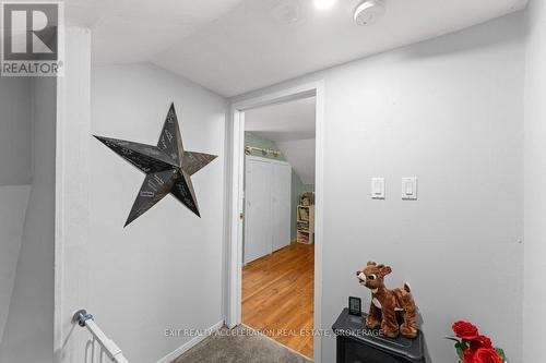 1069 County Rd 9, Greater Napanee (Greater Napanee), ON - Indoor Photo Showing Other Room