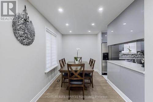 15 Glen Echo Court, Brampton, ON - Indoor Photo Showing Dining Room
