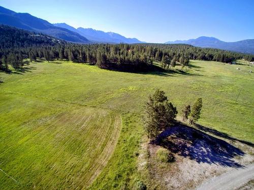 2400 Kootenay Rd No 3 Road, Windermere, BC 