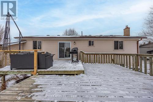 18 Hawthorn Crescent, North Middlesex (Nairn), ON - Outdoor With Deck Patio Veranda With Exterior