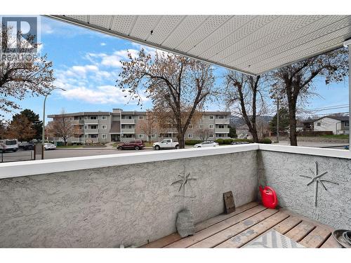 715 Leathead Road Unit# 142, Kelowna, BC - Outdoor