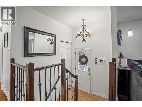 2102 41 Avenue, Vernon, BC - Indoor Photo Showing Other Room