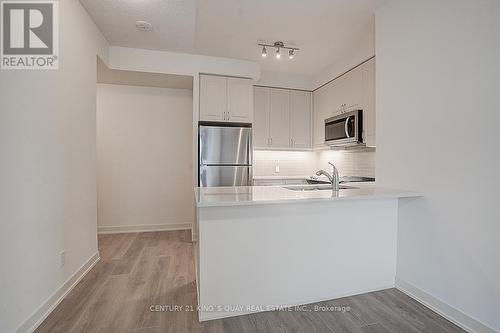 2019 - 4955 Yonge Street, Toronto, ON - Indoor Photo Showing Kitchen