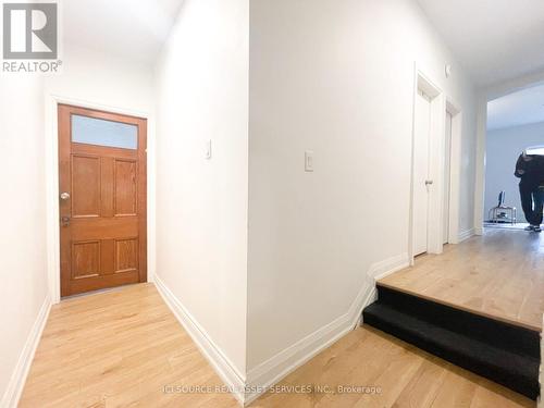 2 - 157 Huron Street, Toronto, ON - Indoor Photo Showing Other Room