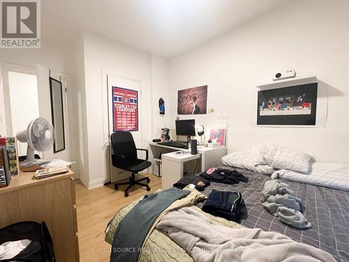 2 - 157 Huron Street, Toronto, ON - Indoor Photo Showing Bedroom