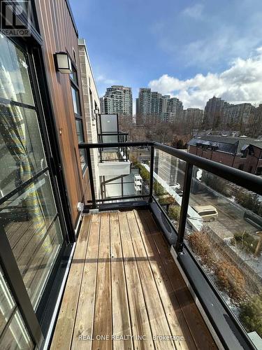 36 - 57 Finch Avenue W, Toronto, ON - Outdoor