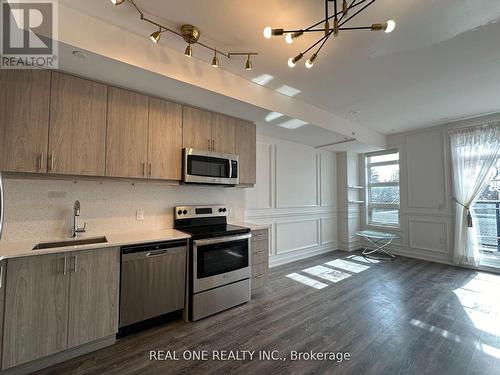 36 - 57 Finch Avenue W, Toronto, ON - Indoor Photo Showing Kitchen