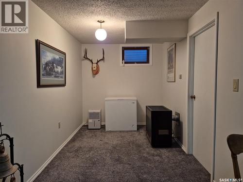 214 Clinton Place, Swift Current, SK - Indoor Photo Showing Other Room