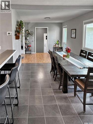 302 Persson Street, Stockholm, SK - Indoor Photo Showing Dining Room