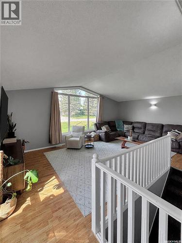 302 Persson Street, Stockholm, SK - Indoor