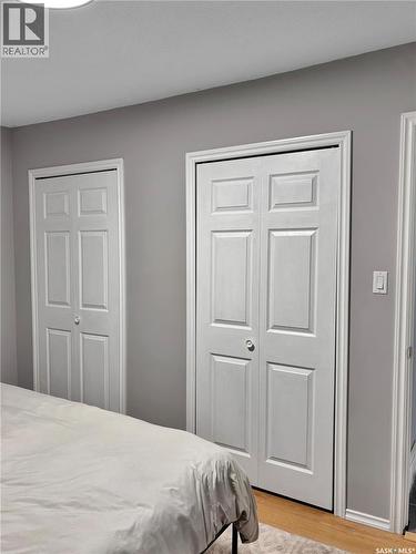 302 Persson Street, Stockholm, SK - Indoor Photo Showing Bedroom