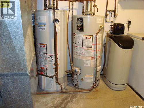 111 2Nd Street E, Kyle, SK - Indoor Photo Showing Basement