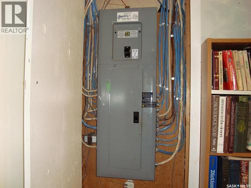 111 2Nd Street E, Kyle, SK - Indoor Photo Showing Basement