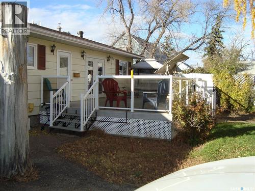 111 2Nd Street E, Kyle, SK - Outdoor With Deck Patio Veranda