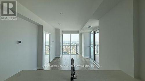 4511 - 430 Square One Drive, Mississauga, ON - Indoor Photo Showing Other Room