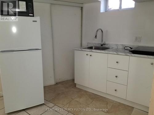 Basement-2 - 182 Confederation Drive, Toronto, ON - Indoor