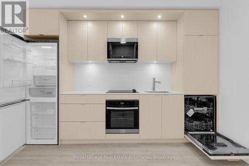 805 - 60 Central Park Roadway, Toronto, ON - Indoor