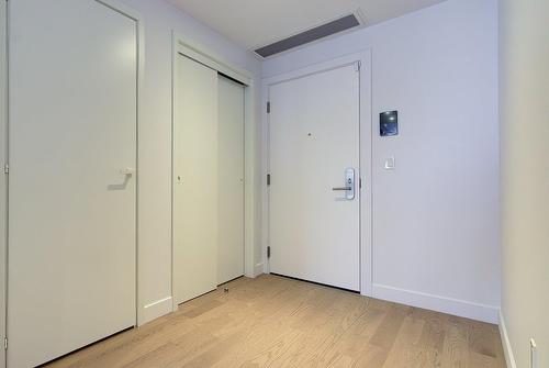 Hall - 3411-1205 Place Phillips, Montréal (Ville-Marie), QC - Indoor Photo Showing Other Room