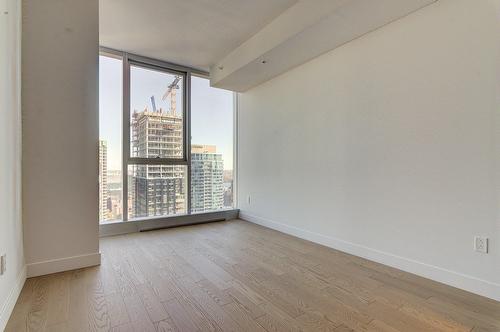 Living room - 3411-1205 Place Phillips, Montréal (Ville-Marie), QC - Indoor Photo Showing Other Room