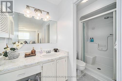 7 Judy Court, Markham (Markham Village), ON - Indoor Photo Showing Bathroom