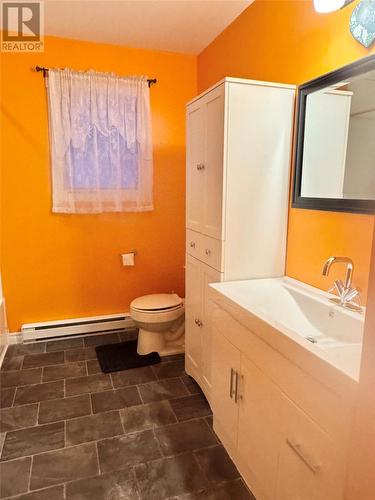 21 Main Street, Embree, NL - Indoor Photo Showing Bathroom