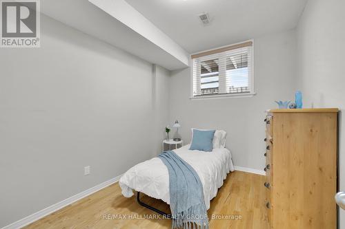 4 - 577 Reardon Private, Ottawa, ON - Indoor Photo Showing Bedroom